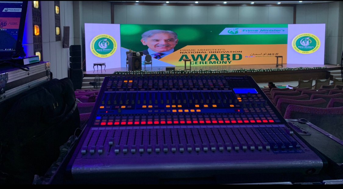 SMD screen and sound installation